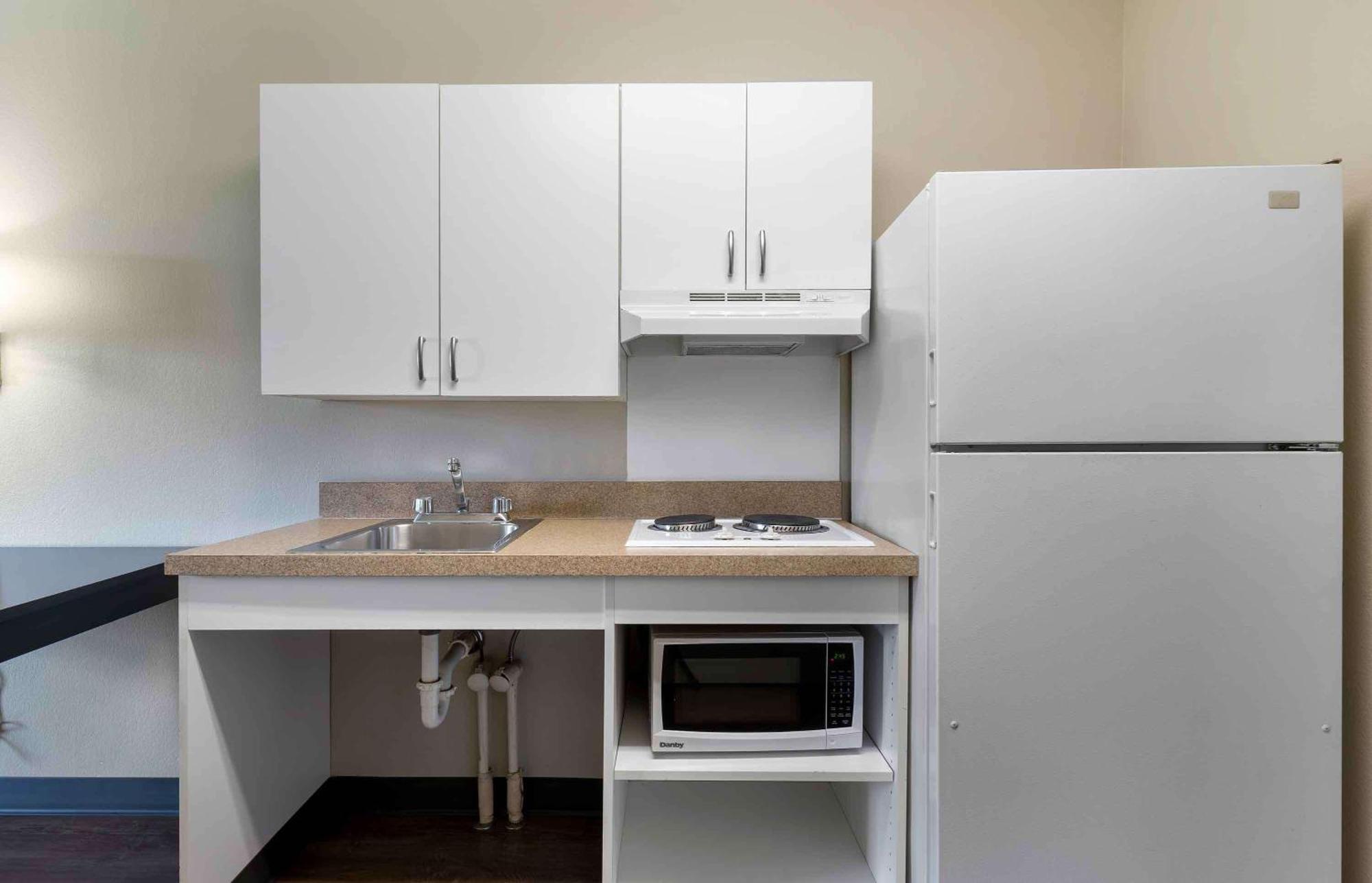 Extended Stay America Select Suites - Chicago - Hanover Park Bagian luar foto