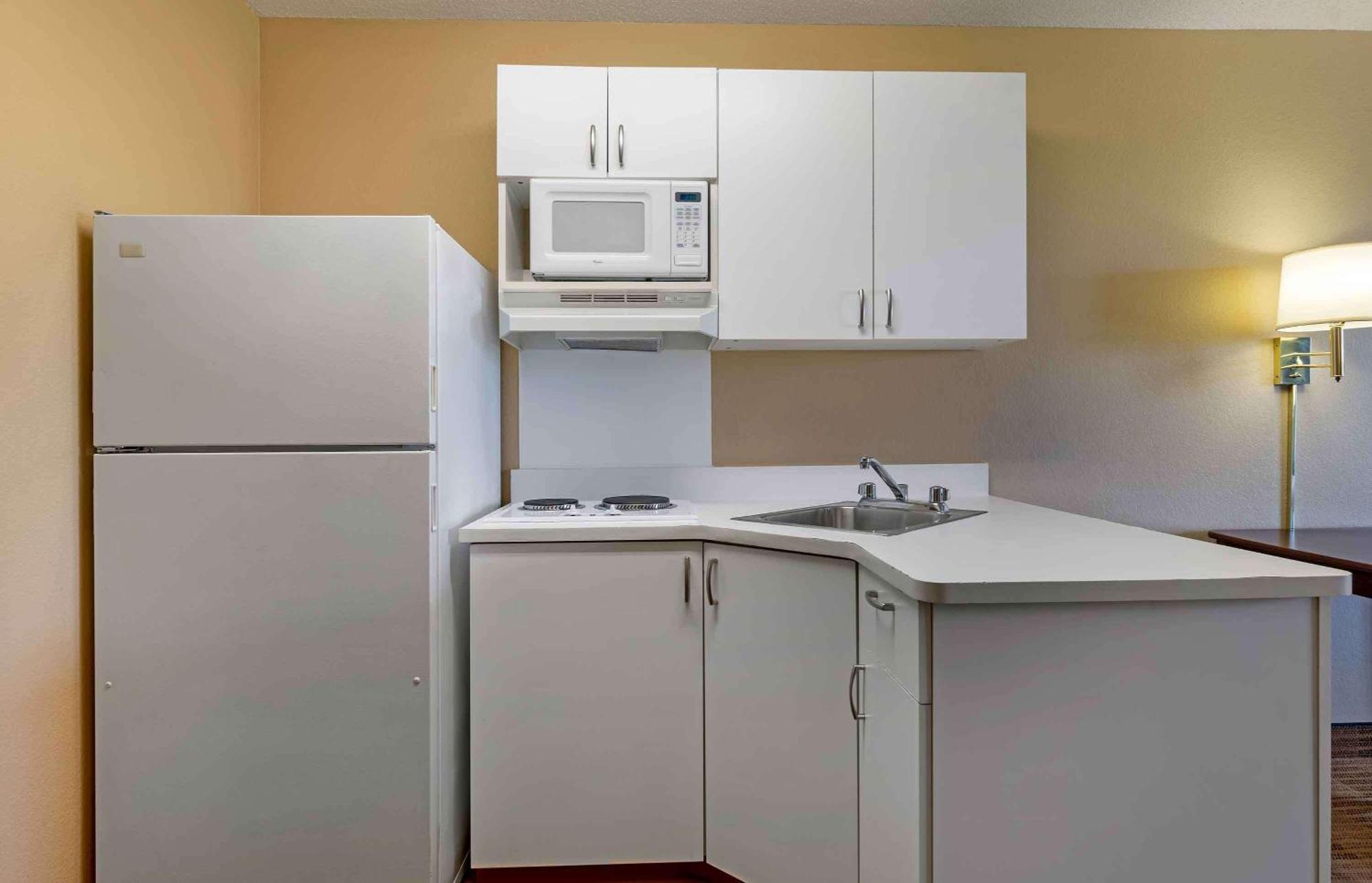Extended Stay America Select Suites - Chicago - Hanover Park Bagian luar foto
