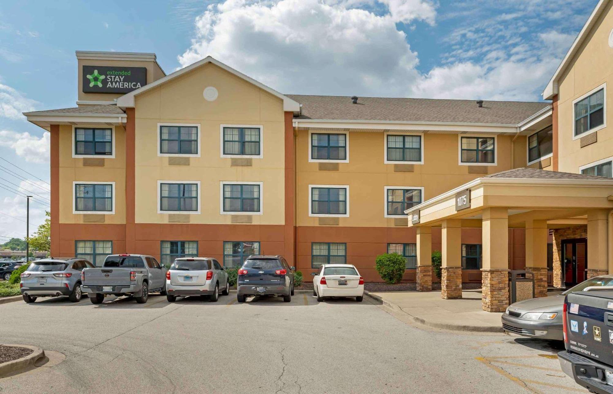 Extended Stay America Select Suites - Chicago - Hanover Park Bagian luar foto