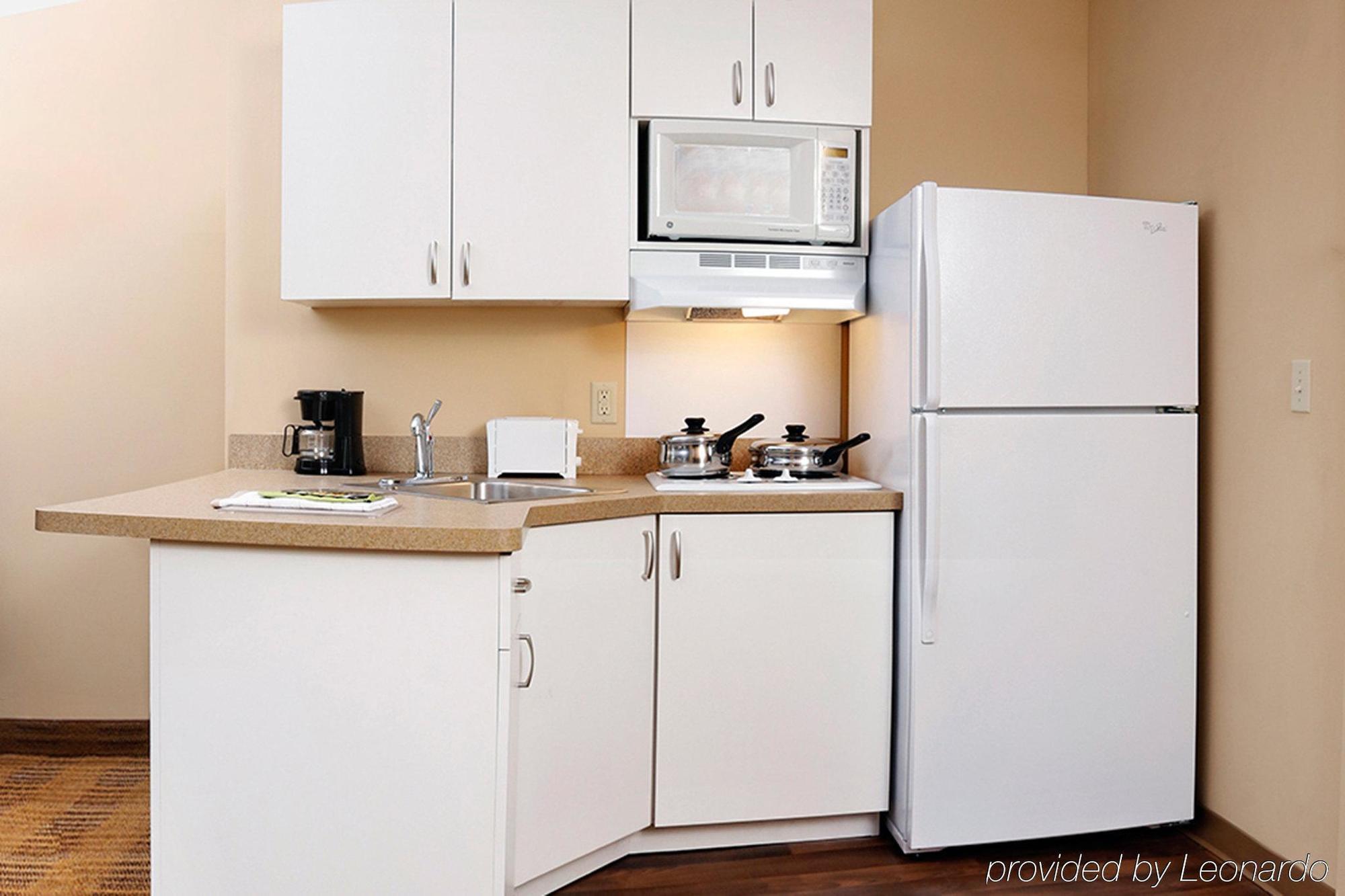 Extended Stay America Select Suites - Chicago - Hanover Park Bagian luar foto