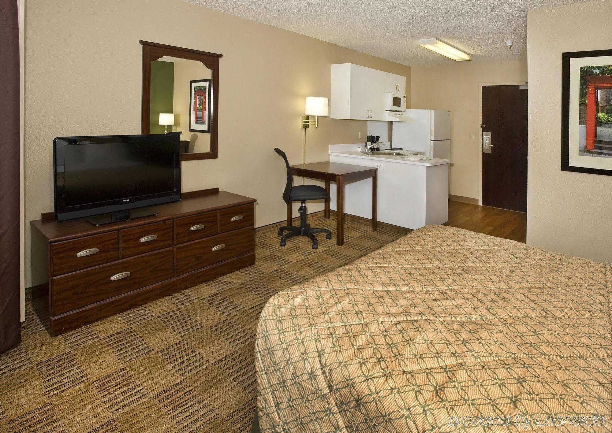 Extended Stay America Select Suites - Chicago - Hanover Park Bagian luar foto